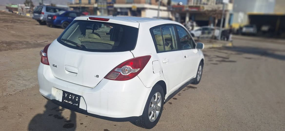 نیسان تیدا ٢٠١١ براوەی دوبەی 
سلێمانی 
*********** السليمانية, العراق
