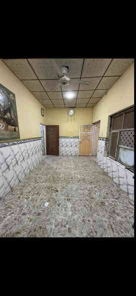 السلام عليكم
بيت للبيع زراعي في منطقة الإكتشافات حي الزهراء بيت مساحه 65 متر

بيت كامل مكمل

حمام داخلي

تواليت خارجي

غرفه نوم

ترك صغير

وستقبلل كبيره

خدمات المنطقه ماء كهرباء متواجده 24 ساعه

أول فرع على الشارع

السعر 32 مليون 

الرقم ***********
