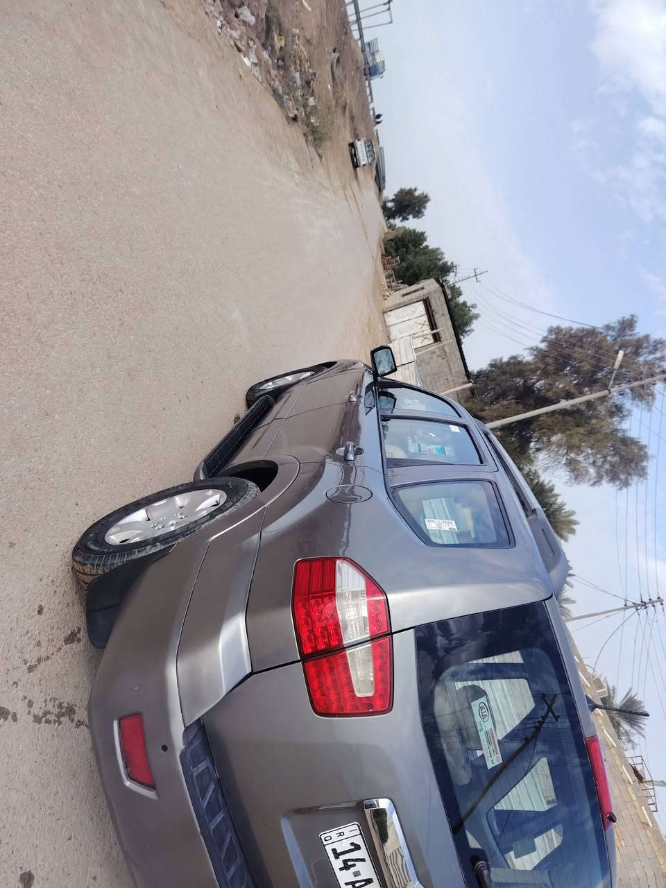 السلام عليكم
سياره للبيع مهافي 2009 رقم بصره فول مواصفات عده الفتحه سياره خير من الله نضيفه مامتعوبه تخم تاير تبريد شغال كير محرك مكفولات بسمنه سنويه لنهاية 30 بيها 3 قطع صبغ بلا تبديل مكانها ميسان 
سعر 120 وبيها مجال 

لتصال *********** /  ***********
