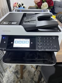 طابعة Epson 5710 نظيفة جدا  وارد الماني مالبيت  العداد يقرأ ٥٢٨١  وشغا...