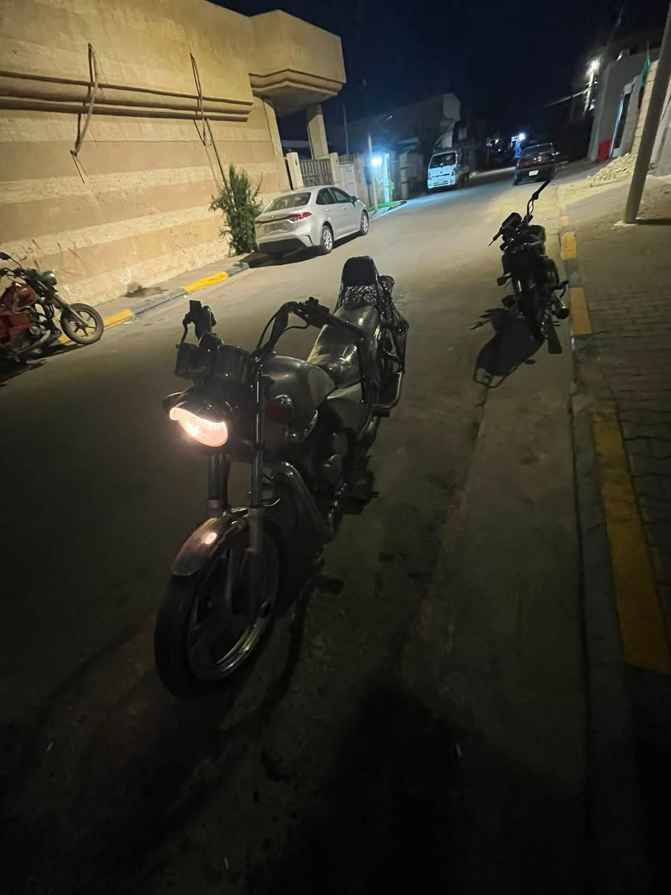 سلام عليكم مطور للبيع كامل من كهربائيات من كلشي سعره 700 وبي مجال رقمي ***********
