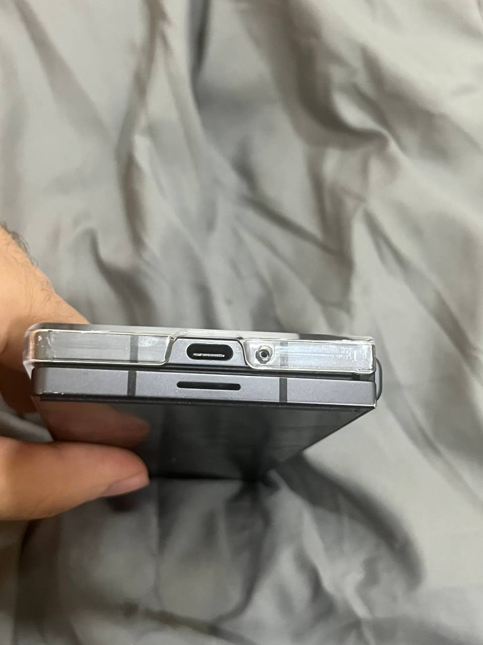 السلام عليكم
Zfold 6 256
نسخة موقع سامسونك كاربون فايبر
شرق دبل سيم
بدون ملحقات
نظافة كماموضح بالصور
سعر ٨٠٠


**إذا كنت صاحب هذا الإعلان وتريد حذفه لأي سبب، رجاءا أرسل رسالة إلى الدعم الفني**