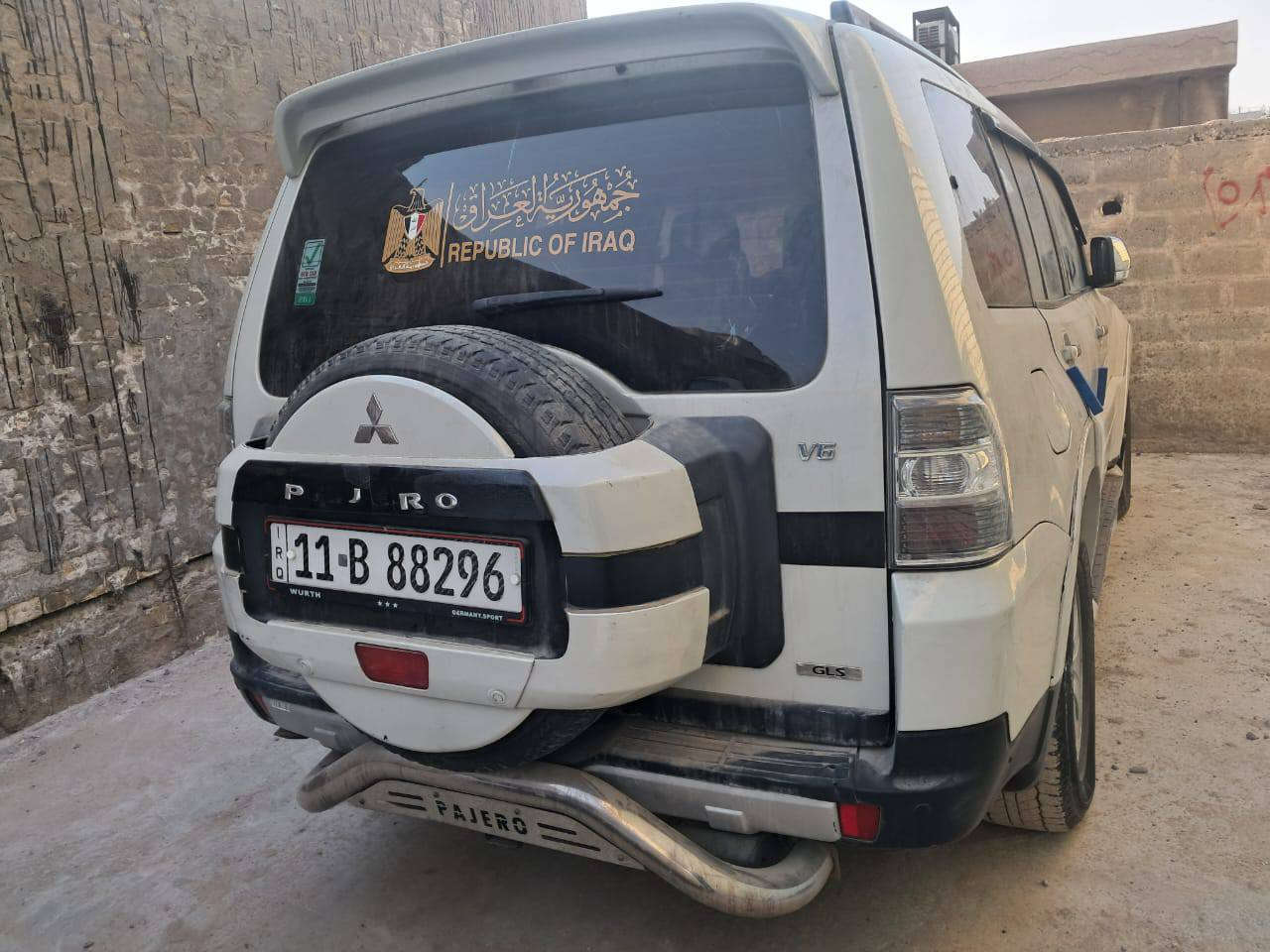 سلام عليكم سياره باجيرو حبتور موديل ٢٠٠٨ رقم بغداد تحويل مباشر سونار موجود بلمنشور بيع او مراوس حساب القناعه مكاني بغداد الكرخ البياع سعر ١١٠ رقم الهاتف ***********
