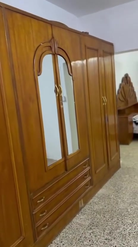 غرفة نوم صاج تزكام مستعملة … بغداد
السعر ٣٠٠ الف 

للاتصال ***********
