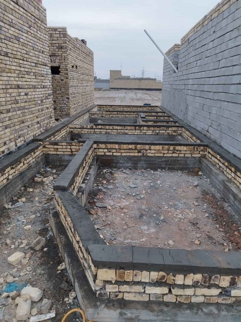 بيت 90 متر زراعي سند 25
مجمع عزيز شريف خلف عمارات الزيتون مشمول بالتطويب معاملة الترقيم كامله اساس كونكريت مسلح مبني بي بس الغرفه والصحيات الخارجيه الغرفه كامله بياض وارضيةوكهرباء والصاله مصعد جدران 
بناء بلوك وطابوك  بصف الركن بداية المجمع  
 السعر اتصل 
***********
