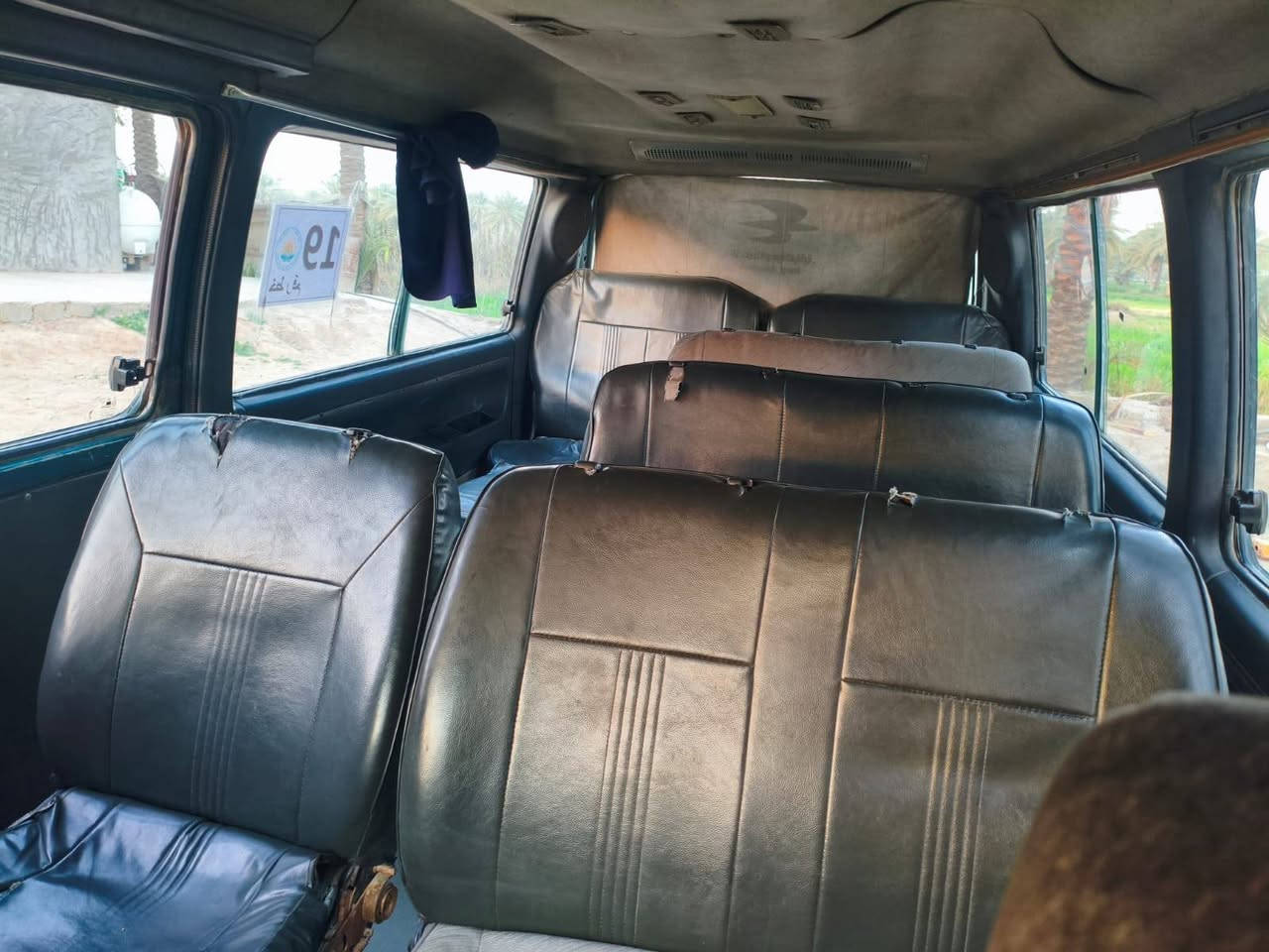 ستانه 13 مصبوغه جماليه رقم نكليزي مكينه وكير وحدايه وتخم تاير كله مصفره مكلف بلنشر ***********
