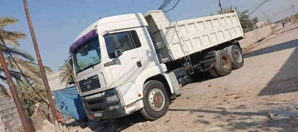 من رخصة مدير الكروب... سكس مان للبيع أصل شاصي طويل موديل 2001 رقم سليمانية جديد سنوية مانافذة بأسمي تحويل.... قمارة وشاصي بدون صبغ تخم تاير 24 بدي كلش نضيف مجموعة جي إف كير 221 مكينة 410 بدون صرف ولا بخار مكان بغداد.. السعر 240 
*********** ...... لاتراسلني خاص رجاء
