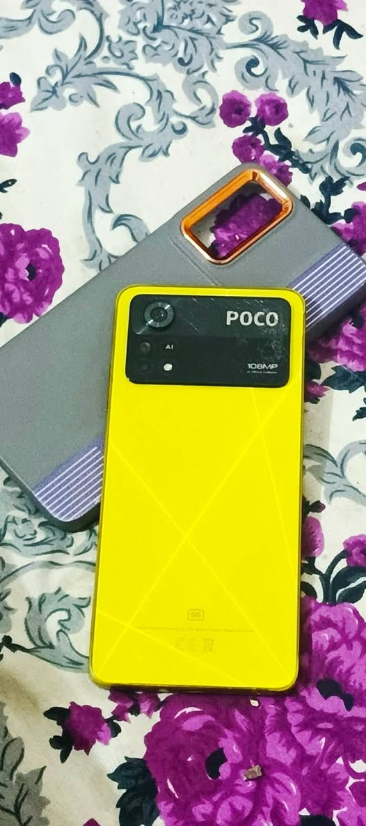 بوكو اكس4 برو 
جهاز نضيف
دبل شريحه
ذاكره256
رام8
سعره200


**إذا كنت صاحب هذا الإعلان وتريد حذفه لأي سبب، رجاءا أرسل رسالة إلى الدعم الفني**