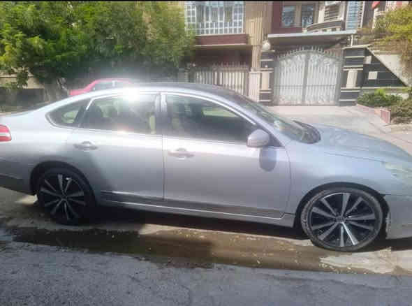 رقم مميز. ⭐️

السلام عليكم بيع أو مراوس 4سلندر 
نيسان تينا موديل 2010 محرك 6 سلندر 2500 
سياره حلوه ونظيفه وارد خليجي كير ومكينه وتبريد  ❄️ مكفول سياره خير من الله باسمي 
ويل تخم جديد صدر امامي خلفي جديد 
مواصفاتها
تبريد قطعتين 
مري كهرباء 
شاشه كار بلي 
كامره 
بصمه 
كشنات كهرباء 
داخل صاج 

نواقصها ( ماطور مال بانوراما - وعداد السرعه مايشتغل  - )
السعر 78 ورقه 
 عنوان بغداد 
*********** بي واتساب
