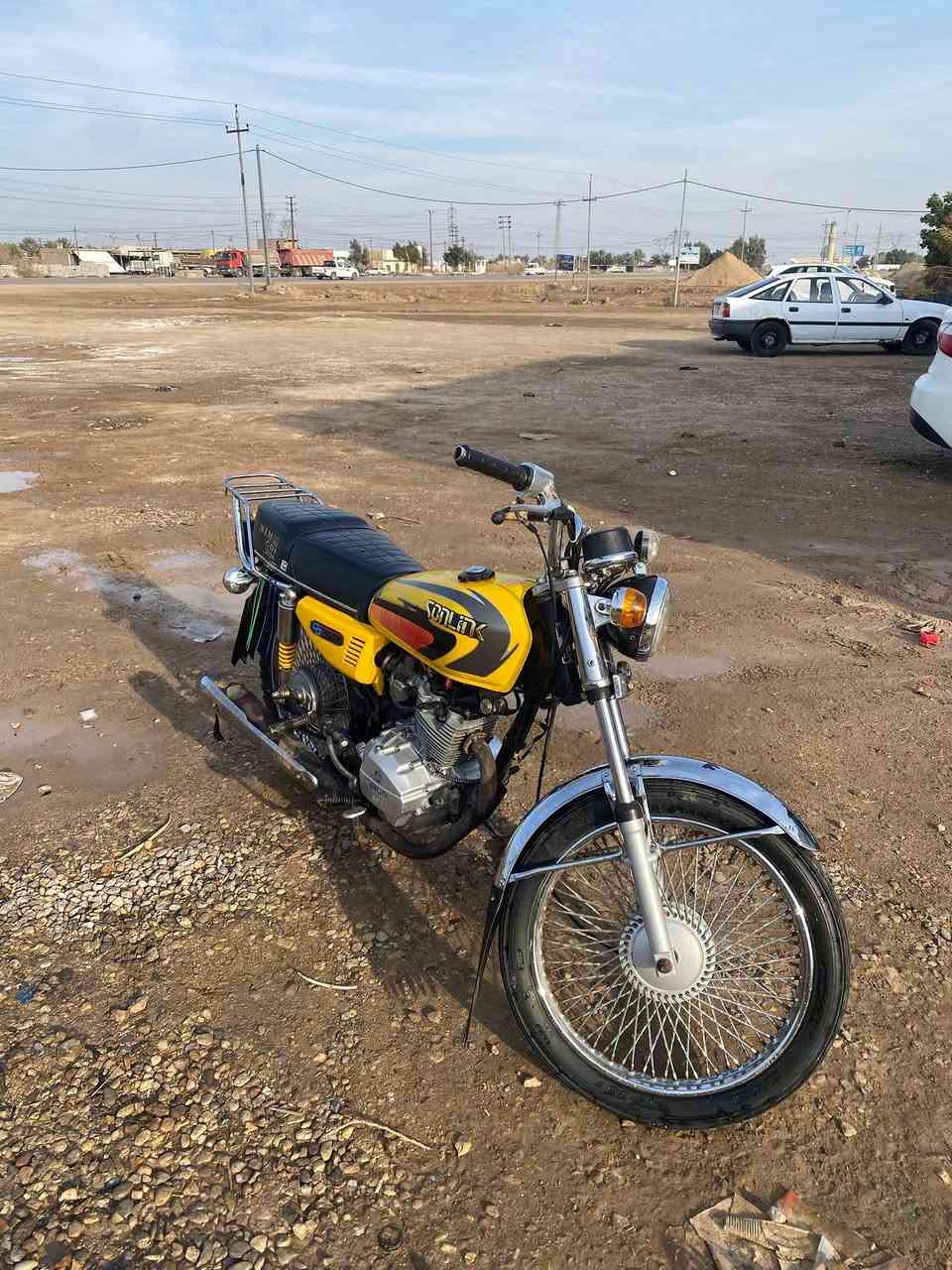 السلام عليكم دراجه للبيع اربعه كير نامه برو موديل 22 اوراق اوراق دراجه نضيفه وما عوزها شي عنوان الدراجه واسط دبوني السعر خاص رقم الهاتف. ***********ما متواجد خاص تصال لان بل شغل
