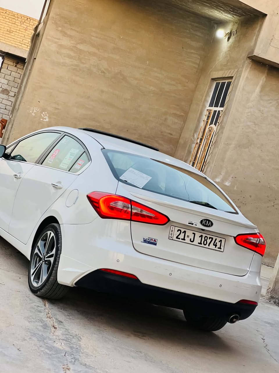 🚘 للبيع كيا سيراتو VIP 2014 🚘
✅ موديل: 2014
✅ المحرك: 2000 
✅ المواصفات: فول مواصفات VIP
✅ رقم السيارة: شمالي سليمانية 
✅ السيارة باسمي وتحويل فوري، ثاني يوم
✅ السعر المطلوب: 123 (وبي مجال لطيبين)
📍 مكان السيارة: بغداد – ناحية الرشيد – سريع جديد
📞 للاستفسار والتواصل: ***********
*********** ...
