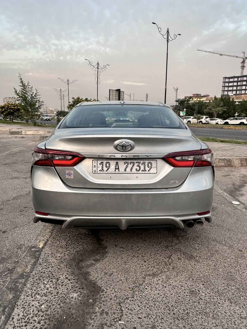 تيوتا كامري موديل (2023)SE
( المواصفات  )
لون السياره (فضي لامع)

ماشية38

شاشة جبيرة. 

نضام car play + AUTO ANDROIOD

نضام خرائط وانترنيت 

نضام ABS

كاميرا دوارة

اوتو هولد 

كشن كهرباء 

منافذ شحن 

شفتات استيرن 

اشاير بالمري الجانبيه 

كشنات جلد اسود 

دركه جلد اخياط 

تحديد مسار

نضام مانع تصادم 

رادار امامي 

لايتات زنون عدسات عالي وناصي 

جي بي اس 

نضام نورمان ايكو وسبورت 

نضام مانع انزلاق   

محرك 2500 المرغوب مكفول هو والكير

(ملاحظة) ضرر السياره تبديل قبق جنطه وملاونين كلش قليل الجاملغات. 

(ملاحظة) كفالة مكينة كير لغد شاصي حوض الجنطه سليم

السعر ٢١٥$ وبيها مجال للشراي

***********
