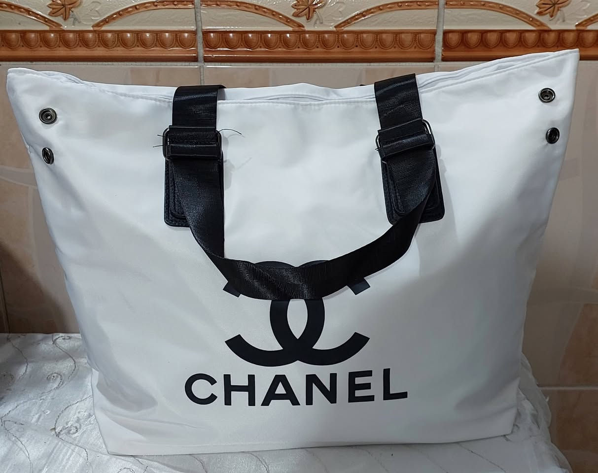 جنطة تفيد للجيم ولملابس البيبي قماش ضد المي قوي بي جيوب متعددة ب8 الاف قطعتين ب15 توصيل 3 جميع المحافظات


**إذا كنت صاحب هذا الإعلان وتريد حذفه لأي سبب، رجاءا أرسل رسالة إلى الدعم الفني**