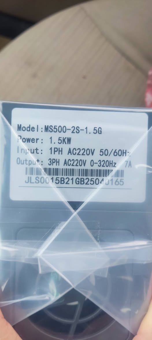 متوفر انفيرتر بلوك 1.5كيلو واط الي يخدمه يجي خاص


**إذا كنت صاحب هذا الإعلان وتريد حذفه لأي سبب، رجاءا أرسل رسالة إلى الدعم الفني**