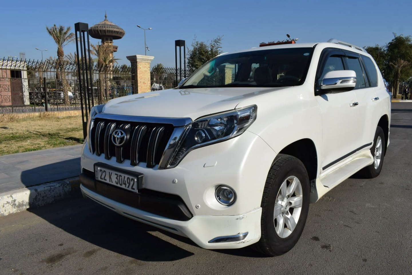 سلام عليكم
تيوتا برادو 
موديل 2014 
محرك 4 سلندر 2700
ماشية 200 الف قابل للزياده 
فئة TXL 
رقم اربيل بسمي هزة وفحص جديد شرط تحويل  

سياره كفاله فقط صبغ ربع القماره اثر شخوط شجره عده هاي مكفوله من كلشي

عنوان السياره بغداد حي الاعلام‭

رقم الهاتف 
***********

🔒 السعر 25 الف
