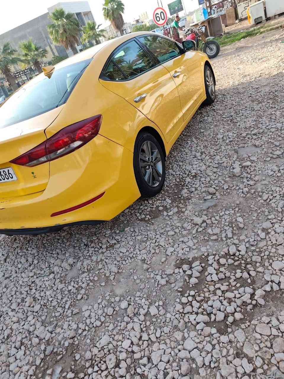 السلام عليكم النترا للبيع موديل ٢٠١٧ سياره جديده سونار بلمنشور بدون ارباك بدون تبديل ليبل واحد نص فول اي نقص مابيه ترايه زيرو رقم بغداد باسمي تحويل ثاني يوم تخم تاير جديد حداديه جديده ربع مابيه مصرف مكاني بابل المركز الاستفسار الاتصال على الرقم *********** بيع فقط بدون مراوس
