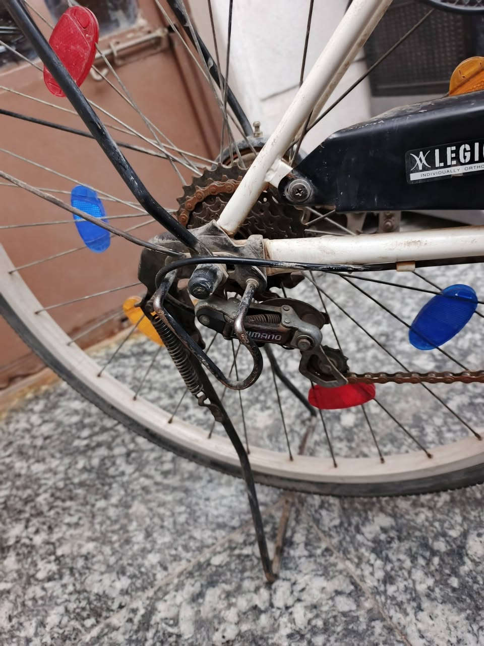 بايسكل ياباني للبيع
6 كير
المكينة شيمانو 
العقرب شيمانو 
بطيخة الامامية بانوسونك و البطيخة الخلفية شيمانو
حجم 27
بايسكل ياباني اصلي 
السعر 95 
مكاني بغداد الشعب ***********
