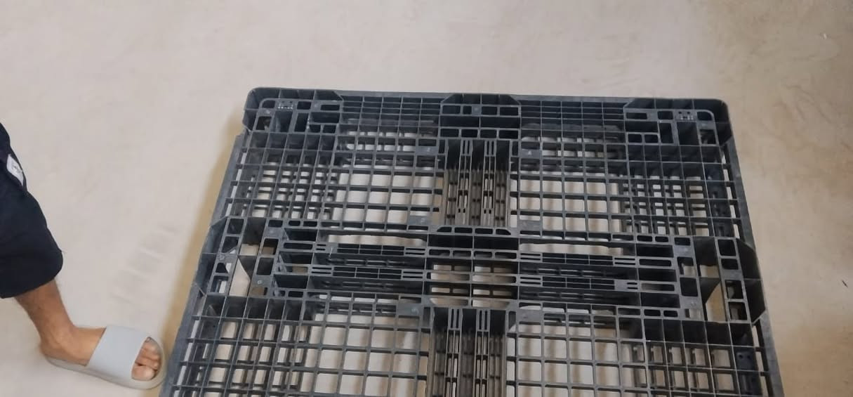 سكيب للبيع الحجم 120/100الحجم الثاني110/1100تصال ***********

