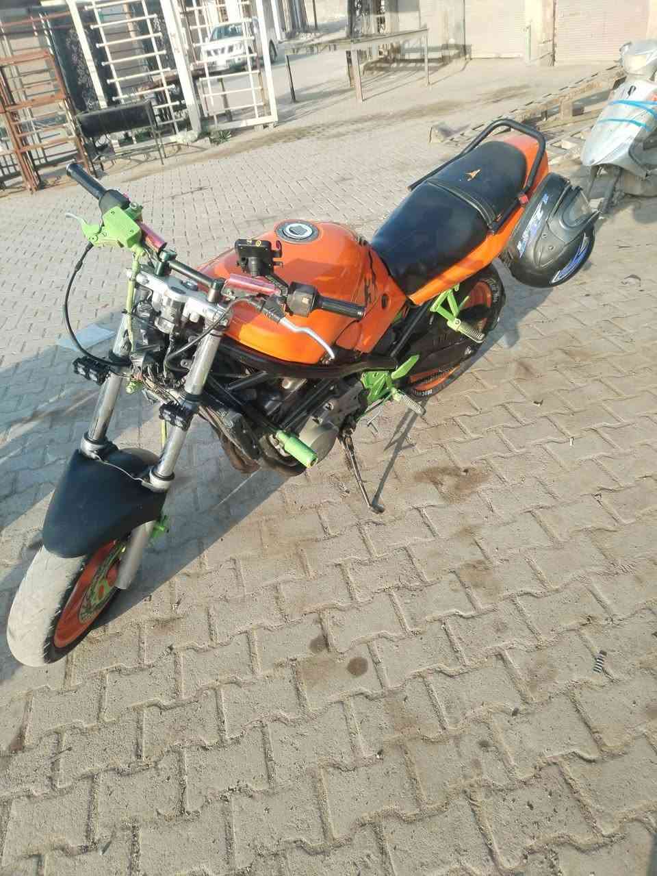 سلام عليكم بطح بانده للبيع جاهزه شلعه معدل تجي تشوفه احله من صوره مكاني بغداد الدراجه امانت الله مبدل بيها فقط كازكيت لاغيره سعر مناسب


**إذا كنت صاحب هذا الإعلان وتريد حذفه لأي سبب، رجاءا أرسل رسالة إلى الدعم الفني**