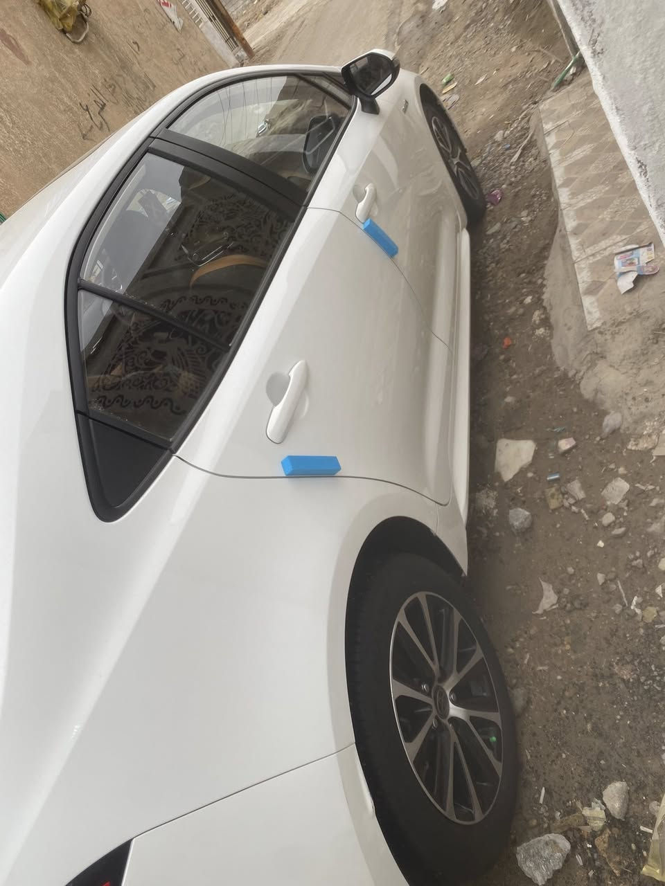 السلام عليكم كورلا للبيع او مرواس بشكل الخليجي موديل 24ماشيه 19kmمواصفات ٣انضمه قياده رادار مانع انزلاق شاشه فتحه مانع تصادم قياده ذاتيه بيه ضربه بسيطه بلجاملغ الخلفي وشويه من الباب موضح بلصور وبيها بعد هوواي مواصفات اسبير مانازل سياره جديده السعر ب١٣٥وبيها مجال هـ***********
