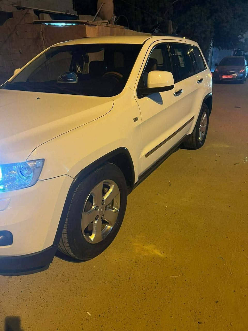 السلام عليكم جيب شيراكي للبيع موديل ١٢ سعرها ١٧٥ بيها مجال لشراي مكاني بغداد  سيارة مكفوله  شاري يجي خاص بغداد, العراق


**إذا كنت صاحب هذا الإعلان وتريد حذفه لأي سبب، رجاءا أرسل رسالة إلى الدعم الفني**