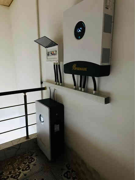 منضومه طاقه شمسيه بدل المولده 16A
المنضومه بدون الواح 
يمكن ان تضيف الواح بلمستقبل 
ضمان بطاريه 5سنوات ضمان انفيرتر ٣سنوات 
معز تركيب المنضومه مجانا 
للاستفسار *********** كركوك
