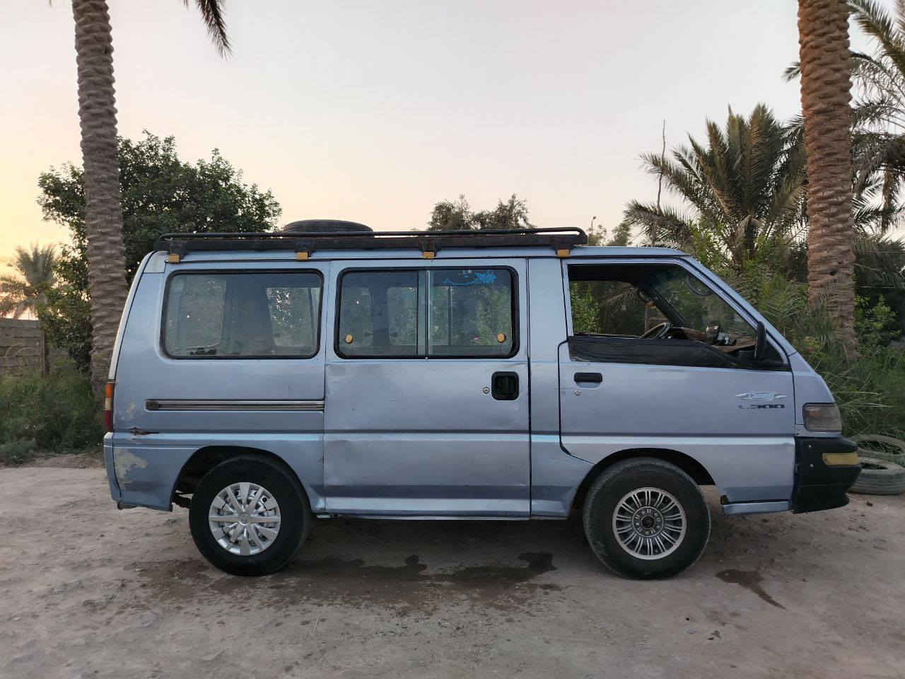 باص فان ميتسوبيشي رقم بغداد حمل انكليزي بأسمي موديل 1994 العنوان ديالى بعقوبة للاستفسار *********** مكفولة من الدعامية للدعامية كير تعليك بلادي ميتسوبيشي مكينة بالشرط كهربائيات تخم تاير سيارة مفولة ربع دينار ماتصرف عليها
