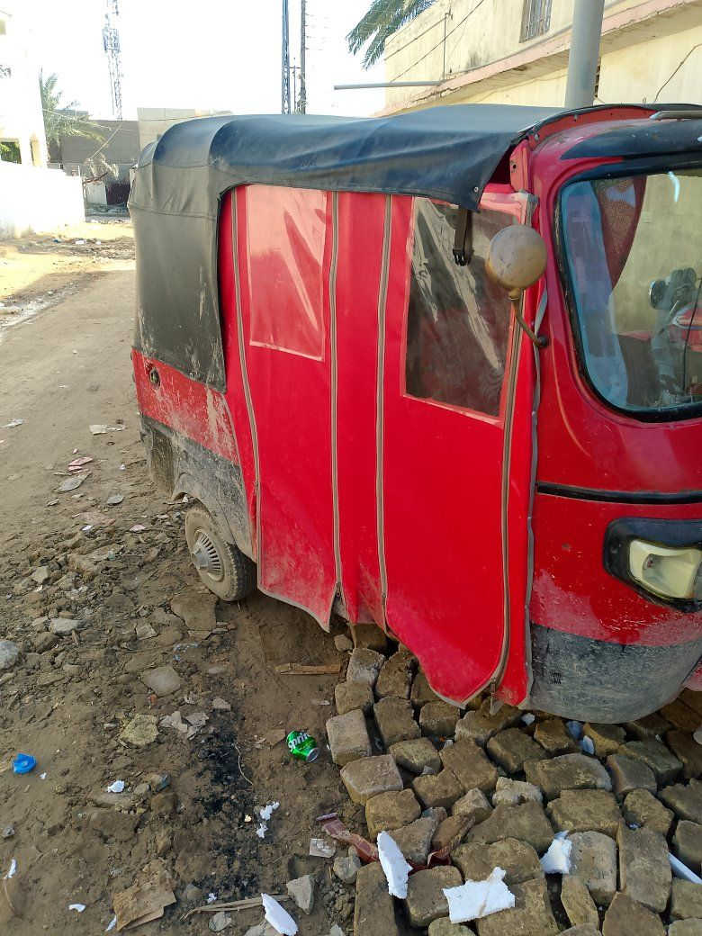 سلام عليكم تتكتك البيع مديل 18بياجو اوراق اصواليه سعر 900 مكان كاطون رازي *********** بيهه دخان
