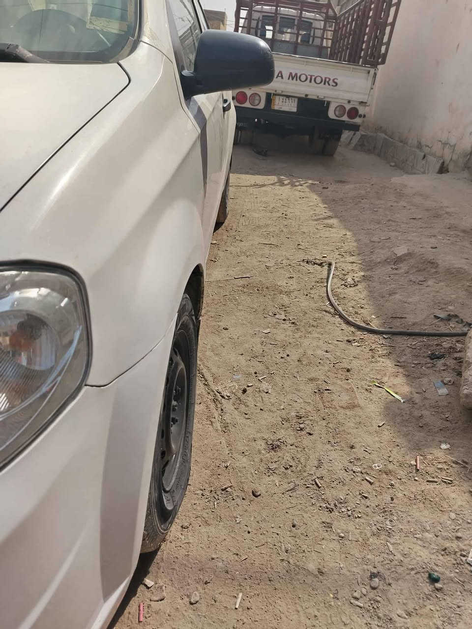 افيو خليجيه موديل 10 رقم بغداد انكليزي باسمي مكان السيارة بابل بيها البنيد مصبوغ  وجاملغ حلوه السيارة السعر 65 للاستفسار ***********
