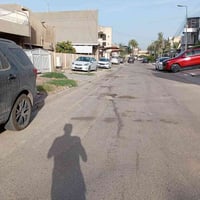قطعة ارض للبيع في منطقة اليرموك مساحة 200م ، الواجهة 5م ، النزال 40م ،...