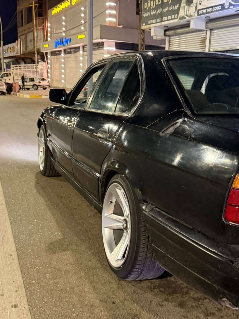 bmw 525 ،1993
سڵاو لە هەموو لایەک bmw525مۆدیل 93 سەیارەکە مەکینەی 525 عە دل تازە تەسفیت کراوە ماشااللە لە قوەتی خۆی بێزارە ڕەقەم موسڵ مە شروع وطنی  تەحویل و وەکالە غرامە بەشەر سە نەوی نوێیە تا30 تە بریدی  بەس قایشی نە قسە بە شەرت تاخم ویلوو تایەی نوێی لە ژیێرە سە یارەکە تۆزێی دە سکاری ئەوێیت سعری 36مەجالێکی برایانەشی تێدایە  ژمارەی خاوەنی +964 778 372 8850 واتسابیشی لەسەرە 
ادمین ❣️


**إذا كنت صاحب هذا الإعلان وتريد حذفه لأي سبب، رجاءا أرسل رسالة إلى الدعم الفني**