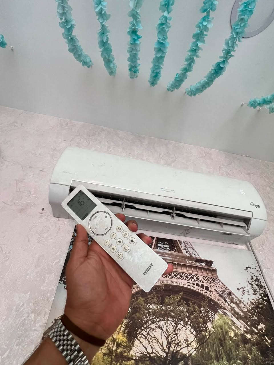 سبلت انفيرتا توسوت 1 ونص طن
للبيع السعر 500 وبي مجال 
عنوان بغداد حي الجامعة شارع الحاجة نجمة 

‭***********‬
