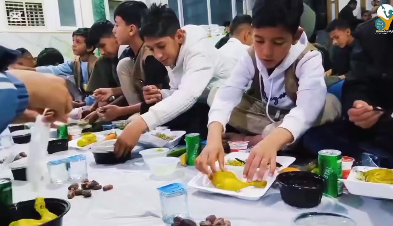 مجلس عزاء في مبرة الرحمة
بحضور الأيتام، حبًّا ووفاءً الى امير المؤمنين(عليه السلام)،
واختُتم المجلس بـ وجبة تبرّك…
ليجتمع العزاء مع رحمة رعاية اليتيم.

🌿 كن سببًا في فرحة يتيم
💳 طرق التبرع:
🔹 عبر زين كاش: 7822796502
🔹 عبر الماستر كارد الرافدين 7625190769
📞 أو يصلكم مندوبنا بالتواصل عبر الرقم:
***********

✨ مبرة الرحمة لرعاية الايتام.
