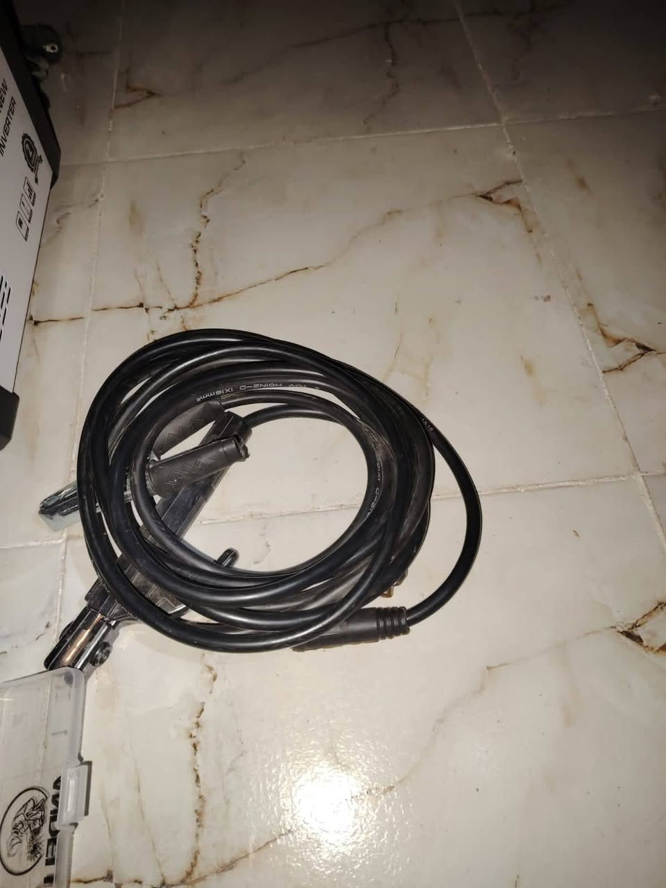 مكينه لحيم تيك +ولدن تلحم جميع المعادن جديد غير مستخدم السعر 250 المكان ديوانية لايوجد توصيل ***********
