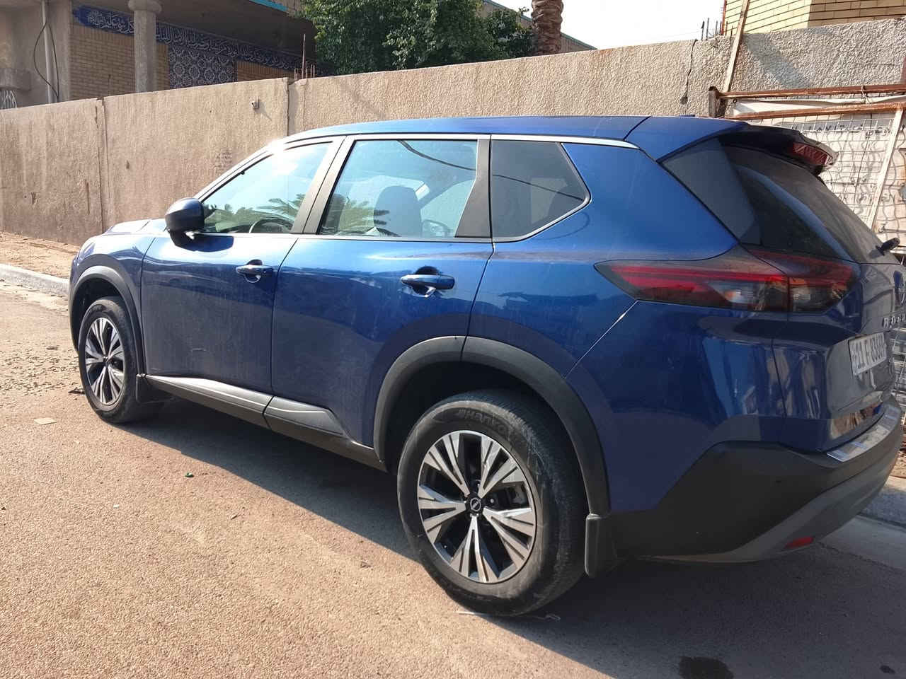 ***********
***********
