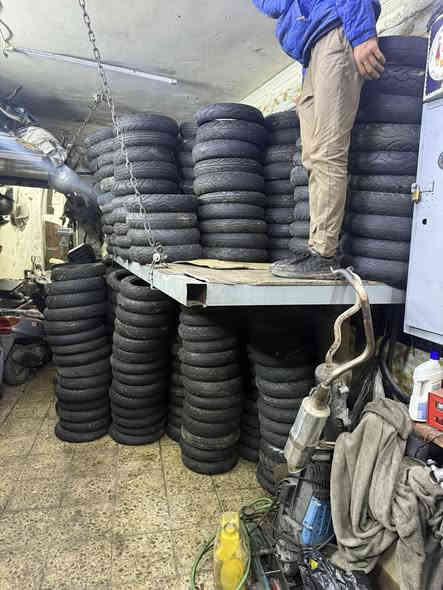 تاير  رمبه جمله مفرد     جمله ع ٧٥٠٠                           ومفرد.       ١٠٠٠٠     مكاني الاعظميه ***********
