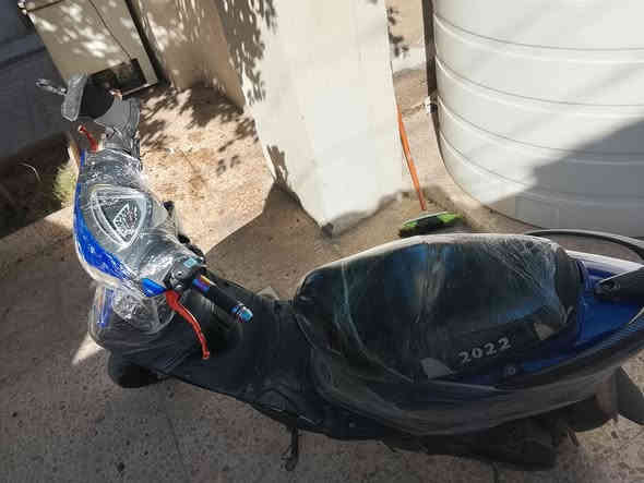 دراجه ماكس عدله للبيع الدراجه نضيفه كلش وحلوه دراجه ما مفتوحه  اشاير كهربائيات كله شغاله  تشغيل ( بصمه وسلف وهندر ) البصمه أنه محورهاا وما نقصه شي نشالله بس الكشن مو ماله  السعر مليون وبيه مجال قليل وفدوه اروح له المو شراي لا يخابر ***********
