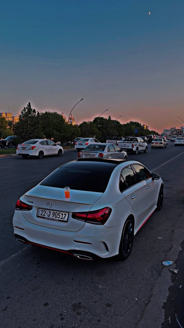 🚘 Mercedes A220 2022 Black Edition 🇩🇪
للبيع✨

🔹 وارد أمريكي
🔹 داخلية جلد أسود 🖤
🔹 كير، محرك، كهربائيات شرط الفحص ✅
🔹 تبريد ممتاز والسيارة استخدام قليل
🔹 ممشى لسياره 29 الف📍
🔹فول مواصفات للاخير
🔹خاليه من اي مشكله
🔷للاستفسار:***********
