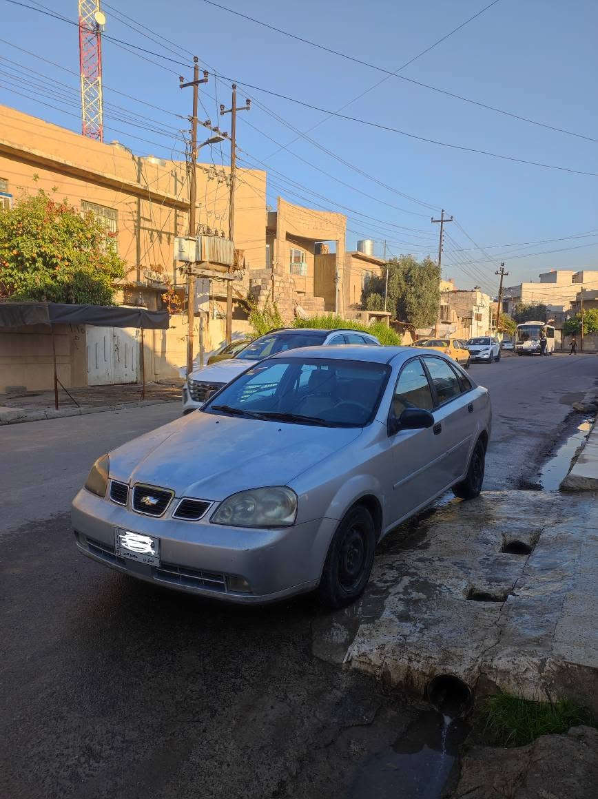 اوبترا شوفرليت 2004
سيارة باسم صاحبها
كوبون بنزين
كير ومحرك نظيف
كير عادي 
تبريد شغال فقط ناقصها غاز
صبغ خارجي جاملغ امامي جهة النفر 
مكان الموصل حي النور
التواصل مع الرقم *********** موصل, نينوى

