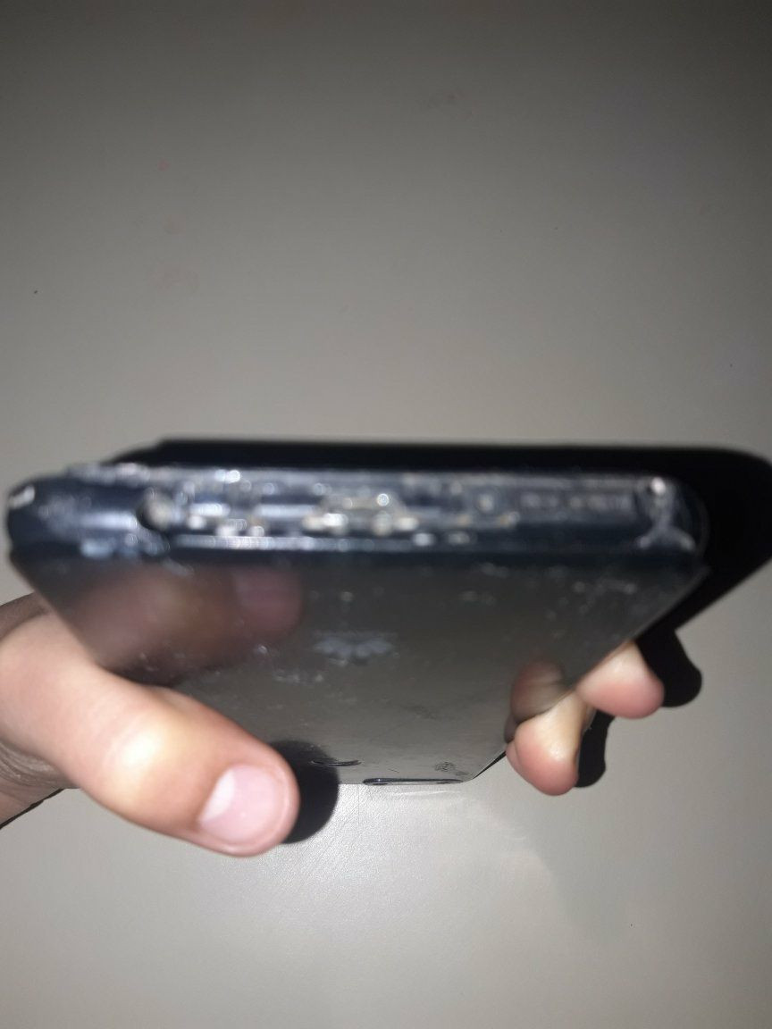 معندوش لافشور معاه شرج ومكسرة الكمرا والباتري يالله ركبتو ومقفول  لي بغاه مقابل.......الخاص


**إذا كنت صاحب هذا الإعلان وتريد حذفه لأي سبب، رجاءا أرسل رسالة إلى الدعم الفني**