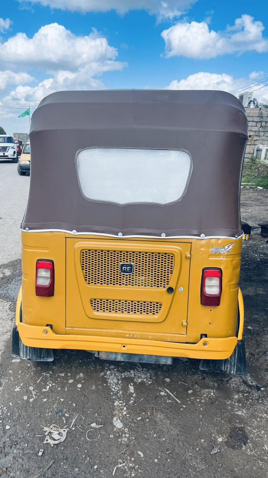 السلام عليكم تكتك 2021 قطرة صبغ ما بيها الضربات موضحة بالصور اللغود نظيفة
السعر 8،500 العنوان بغداد -التاجي ***********
