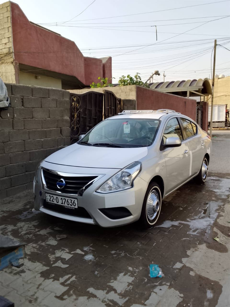 السلام عليكم سني هندي موديل ٢٠٢٣ نظيفه بدون نقص السياره احلى من الصور سياره باسمي ماشيه ٩٣ بيع و مراوس مكان السياره الشعب السعر ١٢٠$ وبيها مجال للشراي للاستفسار ***********
