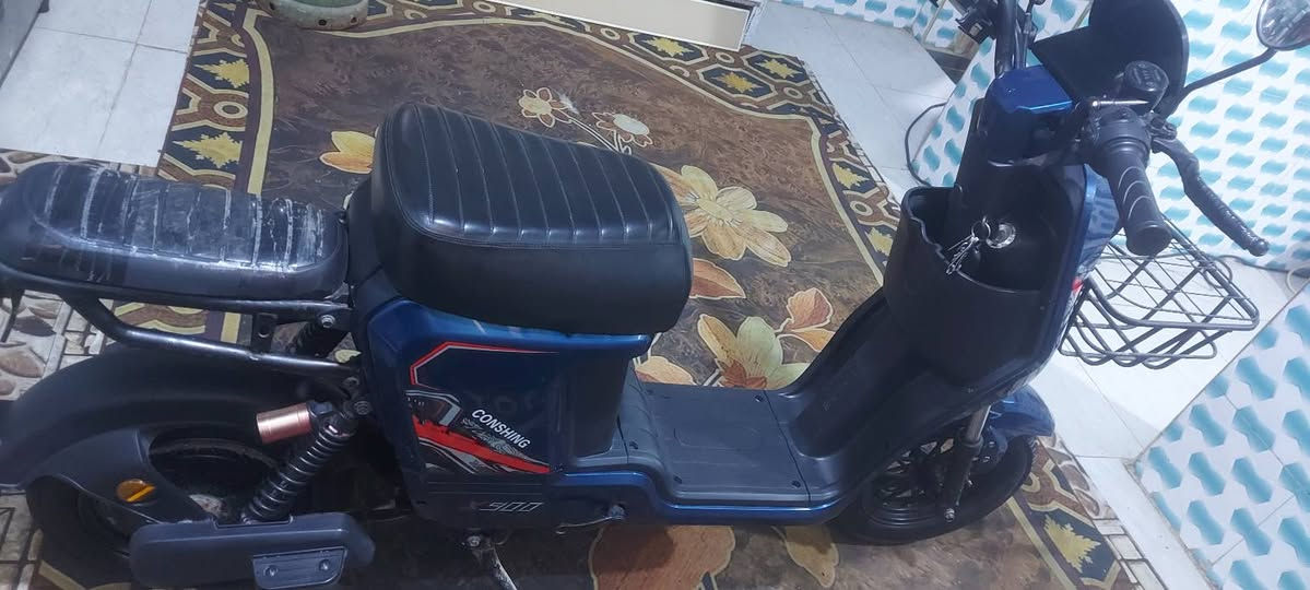 السلام عليكم دراجه شحن للبيع RX900  مكاني بصره قبله حي الجامعه ***********
