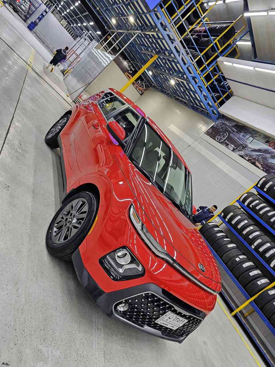 يالله
السلام عليكم ورحمة الله 
كيا سول 2020 EX
 وارد امريكي حادث  خلفي بسيط جدا رقم بغداد بأسمي ✅
🔴 بصمة تشغيل 
🔴 شاشة اعطال 
🔴هيتر كشنات امامية 
🔴رادارات 360° 
🔴 رادار توقف 
🔴 تحديد مسار + مثبت سرعة 
🔴 اطفاء ذاتي عند التوقف 
🔴 تبريد منفصل مناخين 
🔴 داخل لونين مع تطعيم بلاك بيانو 
🔴 الكشنات مغلف جلد + ارضيات ربل اصلية
🔴كرسي السائق كهرباء 
🔴 لد نهاري + كشافات + لايت هايلوجين 
🔴 شاشة ترفيه كبيرة 10 انج + نظام خرائط. 
السيارة اني مرقمهة بعد الاستيراد وجديدة جدا استخدام شخصي قليل 
ماشية 38 مايل فقط السيارة جاهزة بدون اي نقص 
السعر 160 قابل للتفاوض بعد المعاينة فقط 
مكان السيارة بغداد / الدورة 
***********
