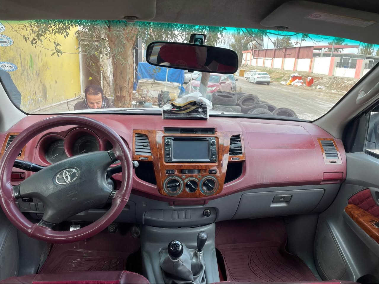 مه رزيه (٢٠١٠) (١٤٣) وه ره قه  مه عامه له سه ياره كه كامل جايزه بى مه سروفه گير و مه كينه به شه رت كرايته وه به س بى عه يبه(***********) سه ياره كه سبوغ عام نيه به س به عام ده فروشم سه نه وى به سه ر چووه (٤) ره قه ميه  پيش و پشتى كه پسه بى ليدران تايه و ويلى  زور باشه هه زه ى نويه أربيل, العراق
