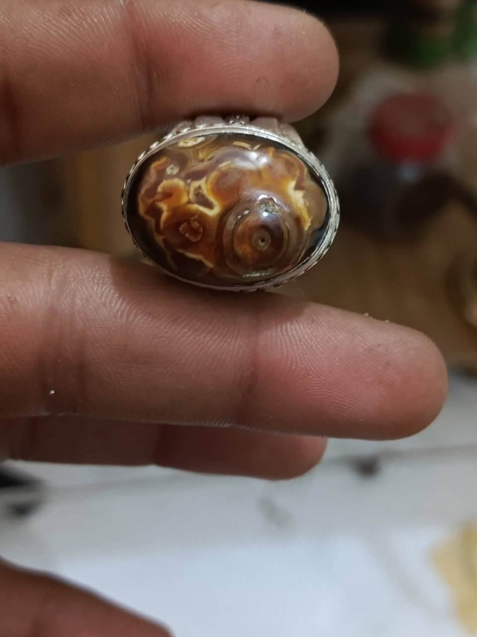 داوودي قديم مصور وصوره واضحه لحجر روحانيه وطاقه قويه كلش ويكشف لونه اثناء لتختم بي سعره 75مكاني بصره تمعن بل جمال


**إذا كنت صاحب هذا الإعلان وتريد حذفه لأي سبب، رجاءا أرسل رسالة إلى الدعم الفني**