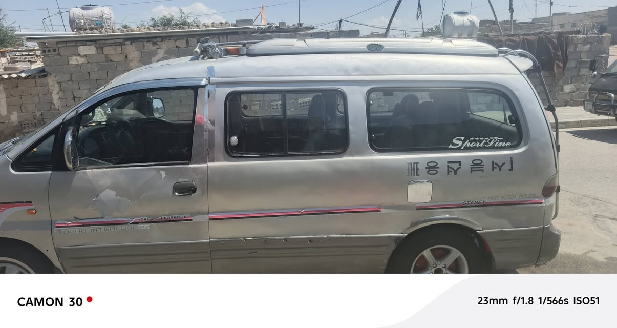 السلام عليكم هايسه للبيع او مراوس  بسياره تكسي حسب القناعه 
السياره مديل 95/سنويه صاقطه بل 19راعيه الشرعي موجود مصفره هيه وغرمات 
رقم الماني بصره عنوان السياره كربلاء خطه حي الحر حداديه 80/100تايرات جدد كير مكينه اكسن خير من الله ترايك وين متريد واي ستفسار تصل على رقم ***********وهذه بي وتساب ***********السعر 30وبيه مجال للطيبين
