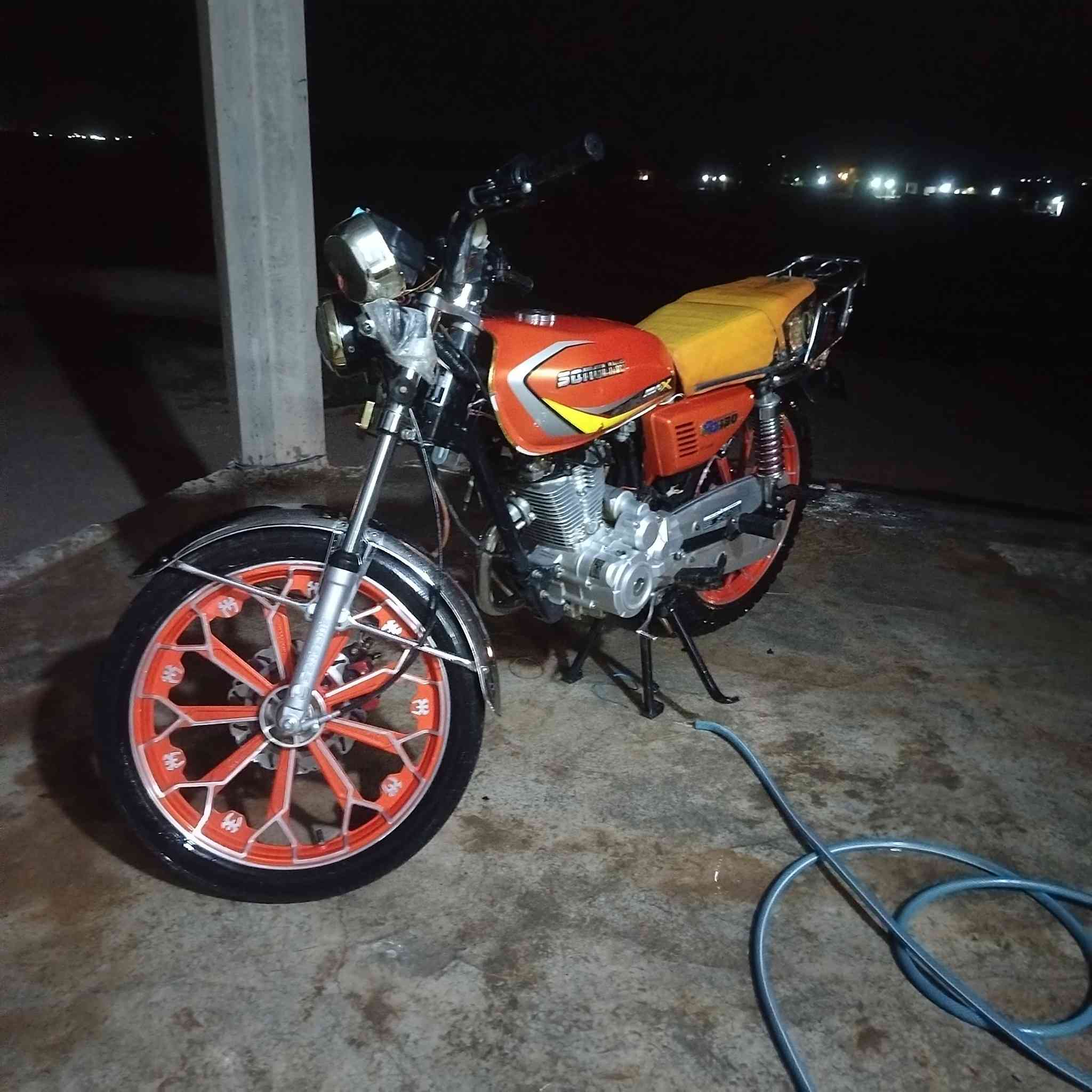 سلام عليكم هاي الدرجه للبيع موديل 2024 كهرباياته كله شغله بس الشاشه عطلانع  المكان كركوك قضاء الدبس السعر 550 او بيه مجال الطيبين
***********
