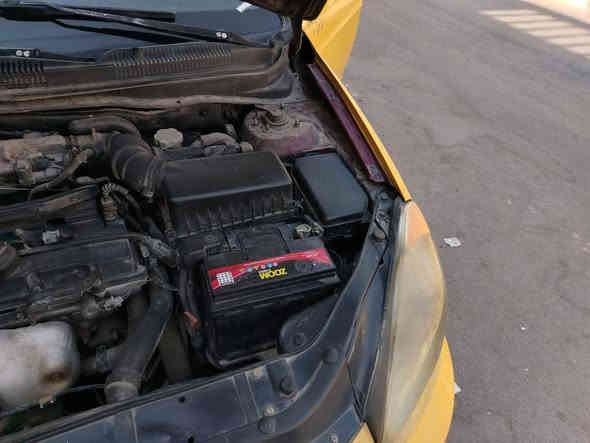 السلام عليكم
اكسنت 2010 وارد امريكي 
حادث بابتين السايق وخلف السايق مصلحات نفسهن وجاملخ مبدل اصلي وتكمه مصلحه
 مكينه كير تبريد كله تمام
سعر 85
مكاني الاعظميه
رقم ***********
