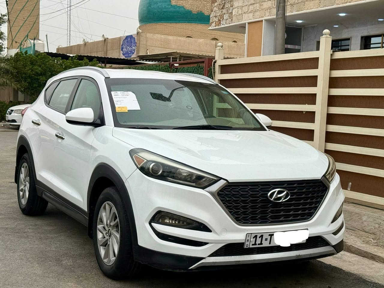 توسان 2016
وارد امريكي حادث جاملغ الايسر وبيهة قطعتين صبغ

مكينه 2000
مكينه كير مكفولات 
تبريد ثلج 
كشنات كهرباء +تدفئه تبريد 
شاشه كامره
تخم تاير 
صدر جديد 
رقم بغداد انكليزي تحويل ثاني يوم
عنوان بغداد شارع فلسطين 
معروضه 137
***********
